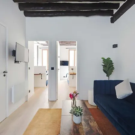 Appartamento Relaxing Urban Getaway, Notre Dame De Parigi Esterno foto